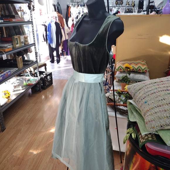 Medieval Renaissance Gothic Hunter Green Dress Medium - Picture 4 of 11